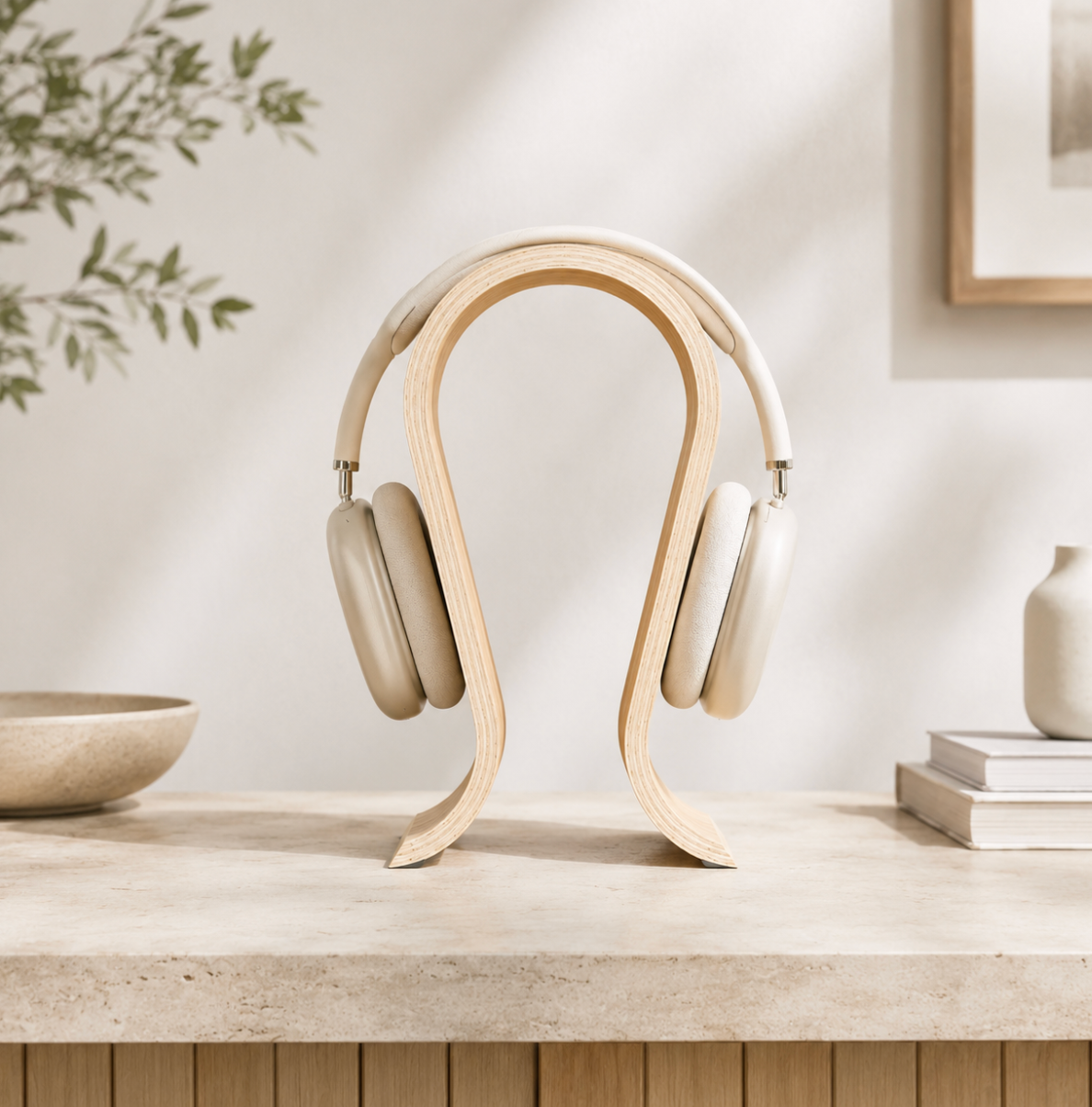 L’Arche – Support casque en bois clair